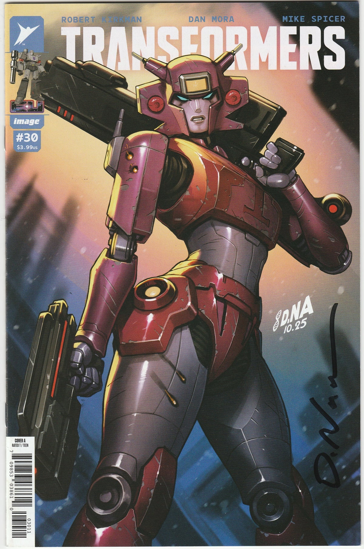 Transformers #30 – David Nakayama Cover A First Print – Signed with COA – Elita-1 Key Issue