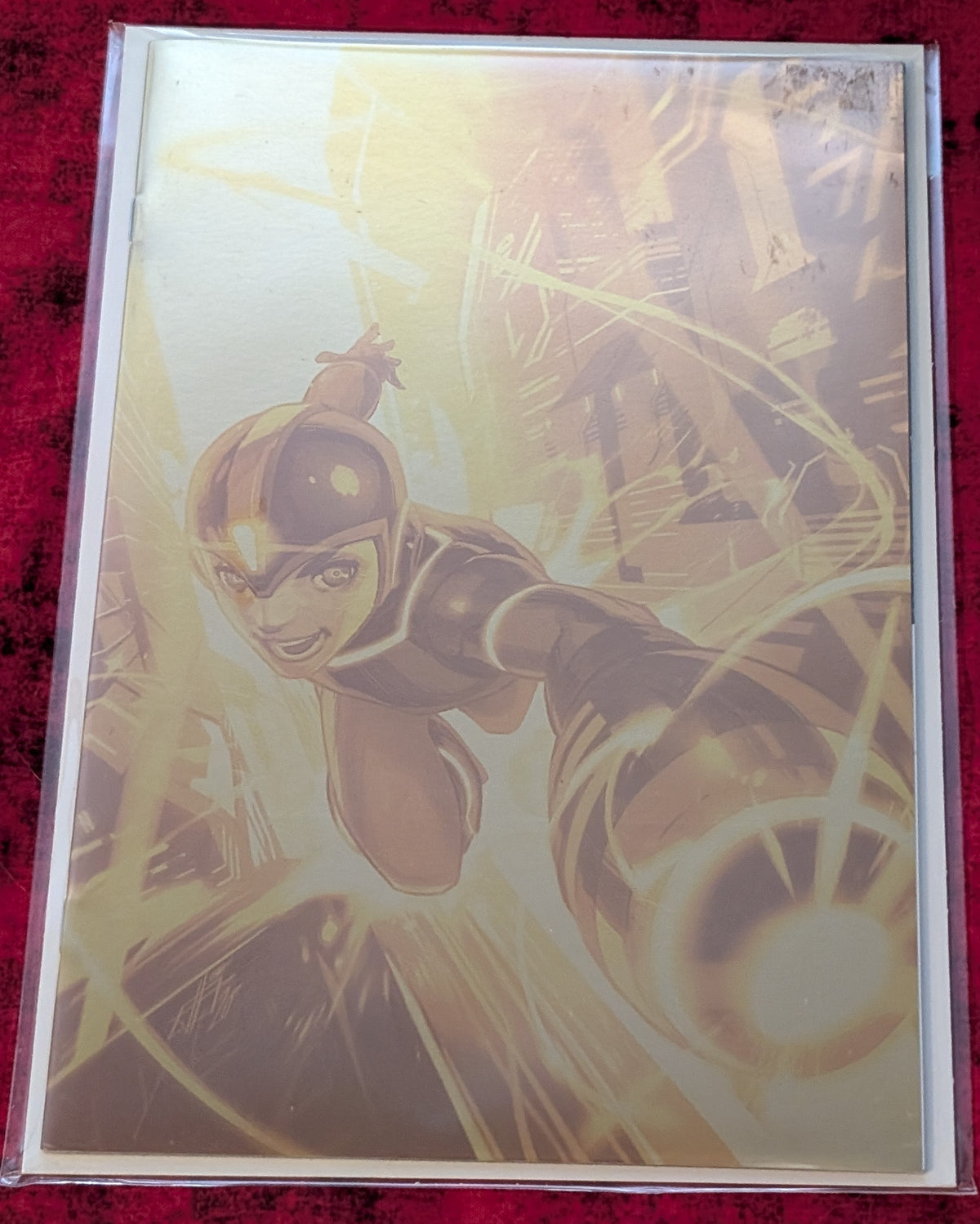 Mega Man: Fully Charged #1 - Toni Infante Incentive Gold Foil Variant (1 in 100)